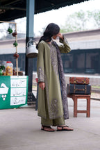 Safarnama 3PC Embroidered Lawn