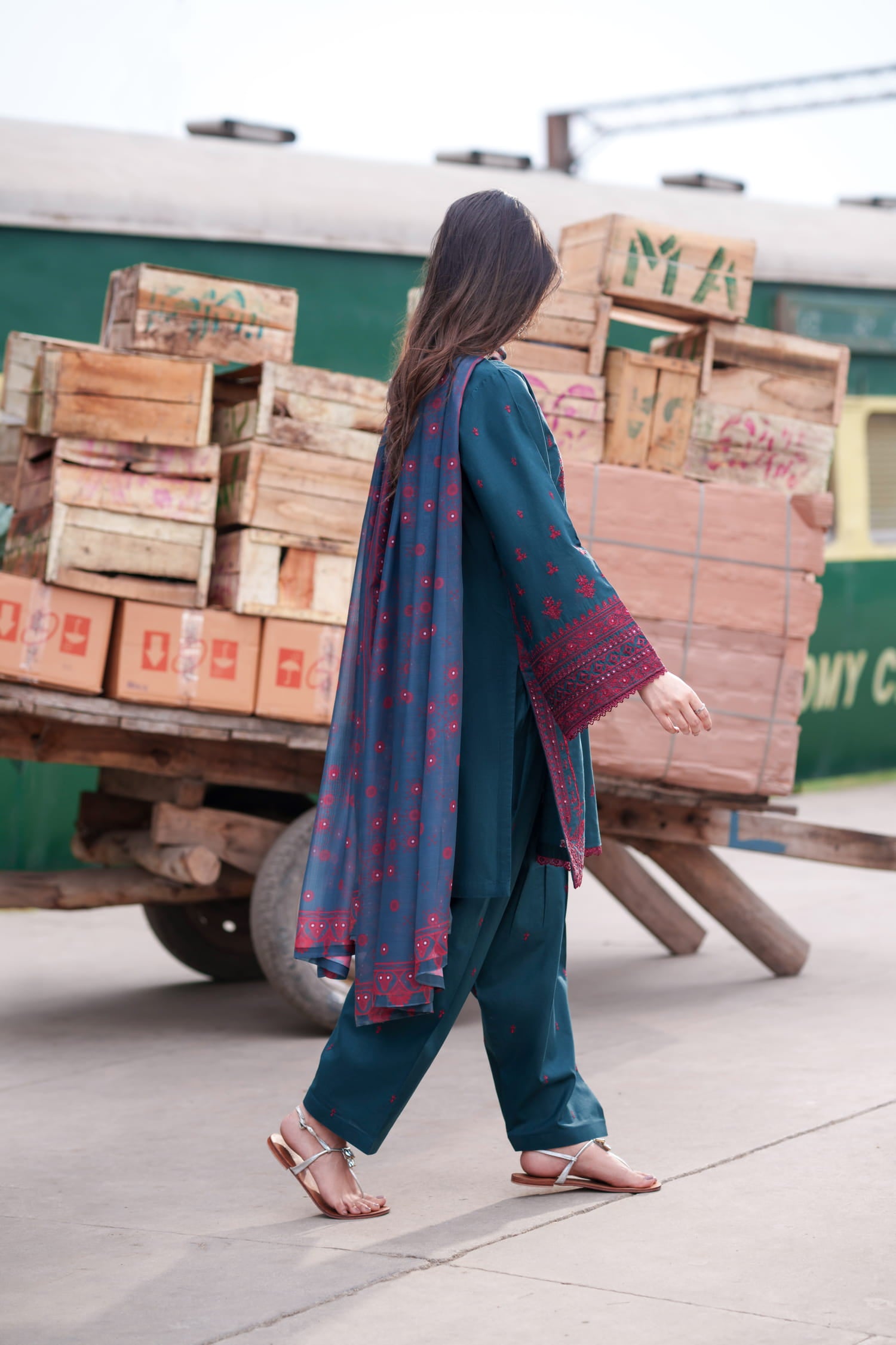 Safarnama 3PC Embroidered Lawn