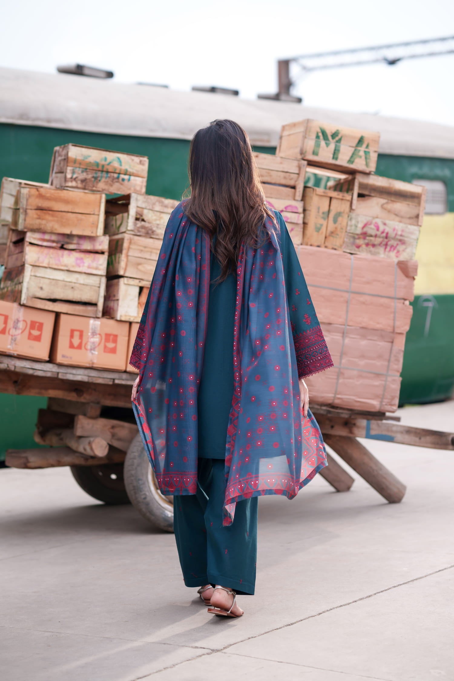 Safarnama 3PC Embroidered Lawn