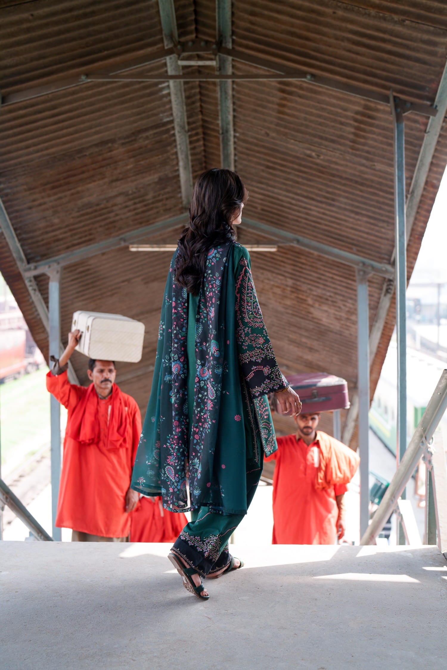 Safarnama 3PC Embroidered Lawn