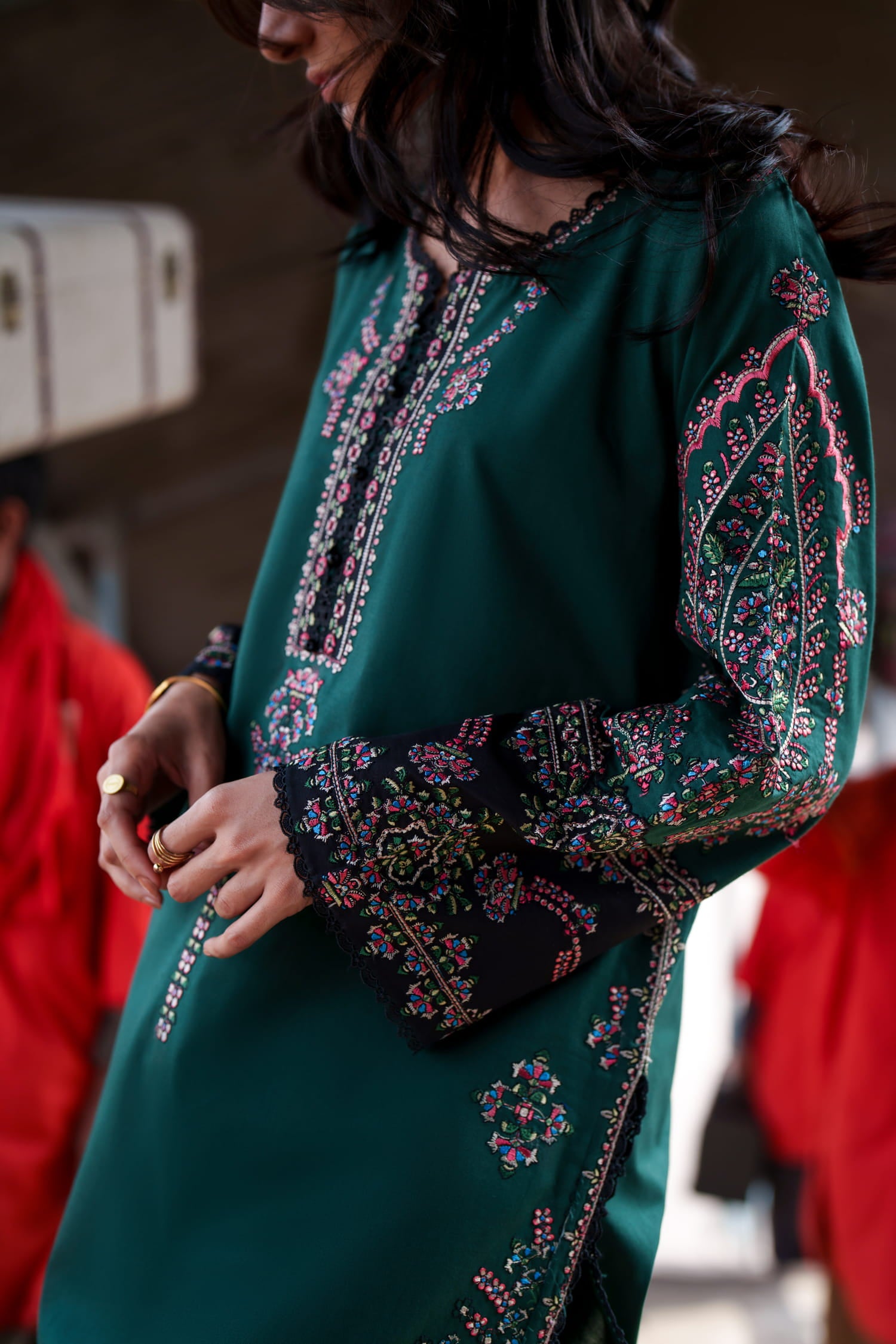 Safarnama 3PC Embroidered Lawn
