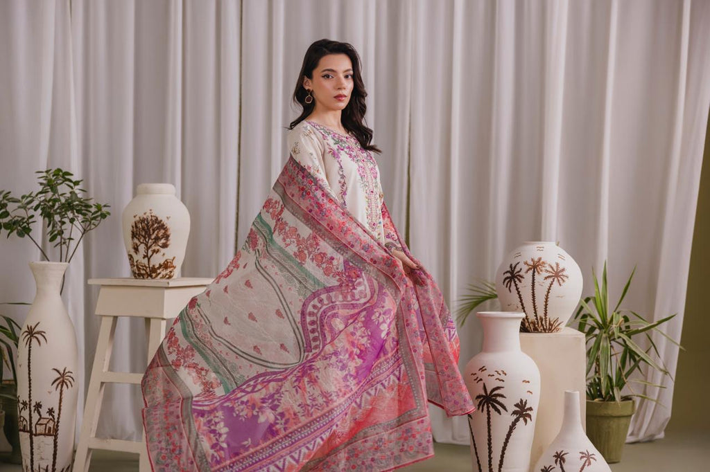 Embroidered 3 piece Lawn R-2