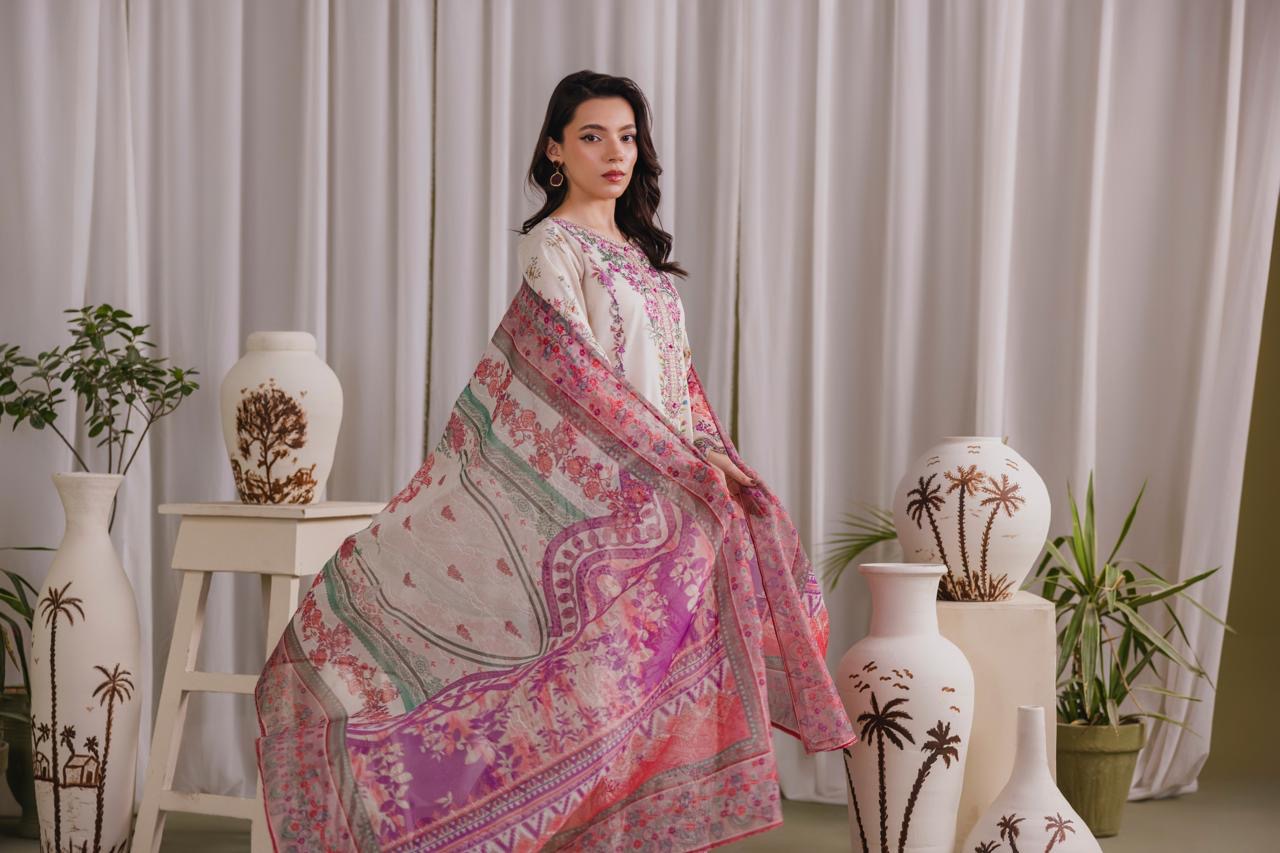 Embroidered 3 piece Lawn R-2