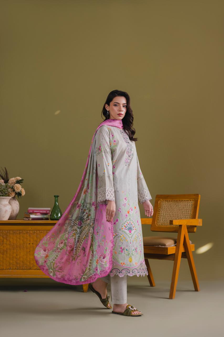 Embroidered 3 piece Lawn H-7 Main image