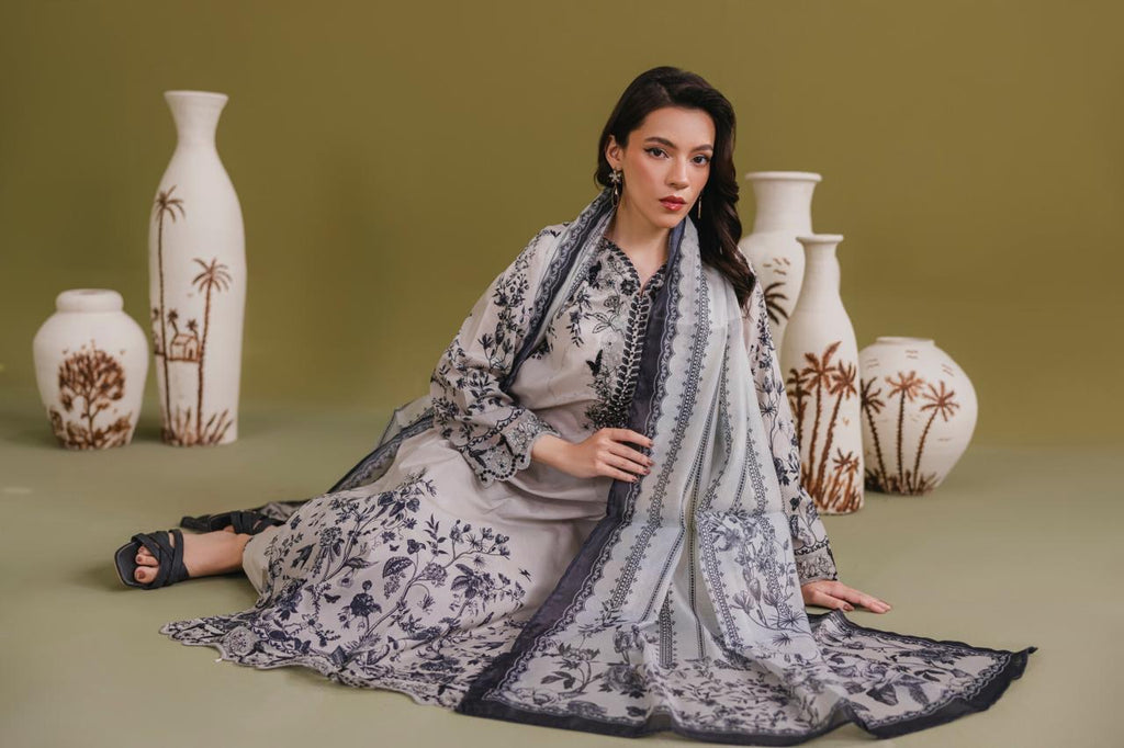 Embroidered 3 piece Lawn R-6